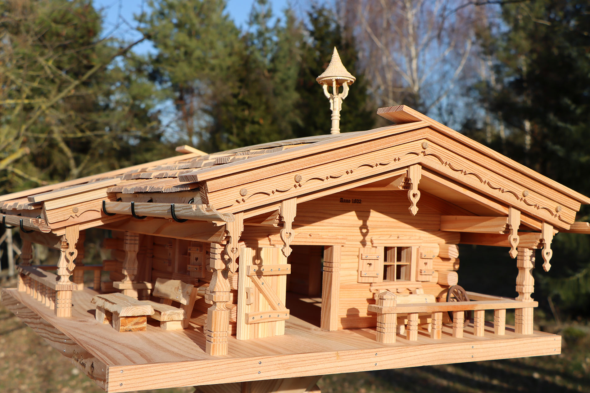 VOGELHAUSVILLA - Leni