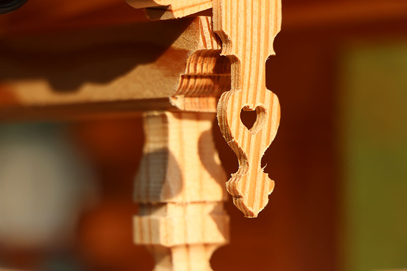 VOGELHAUSVILLA Leni - Die typischen Zapfen, an fast jedem Haus in Bergen zu sehen