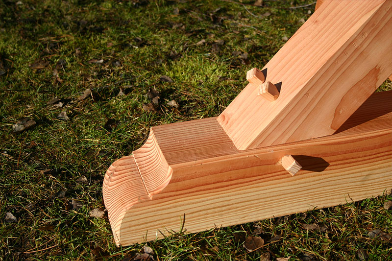 Hotel zur Post - Direkt mit Holznägeln befestigt